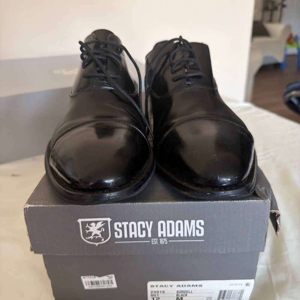 Stacy Adams Black Cap-Toe Lace-Up Oxfords